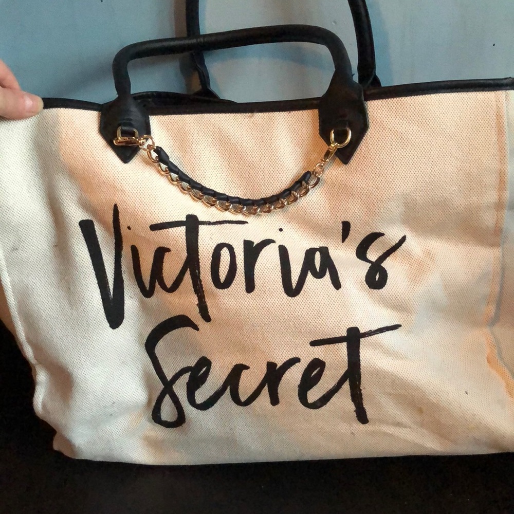 Victoria’s Secret tote bag